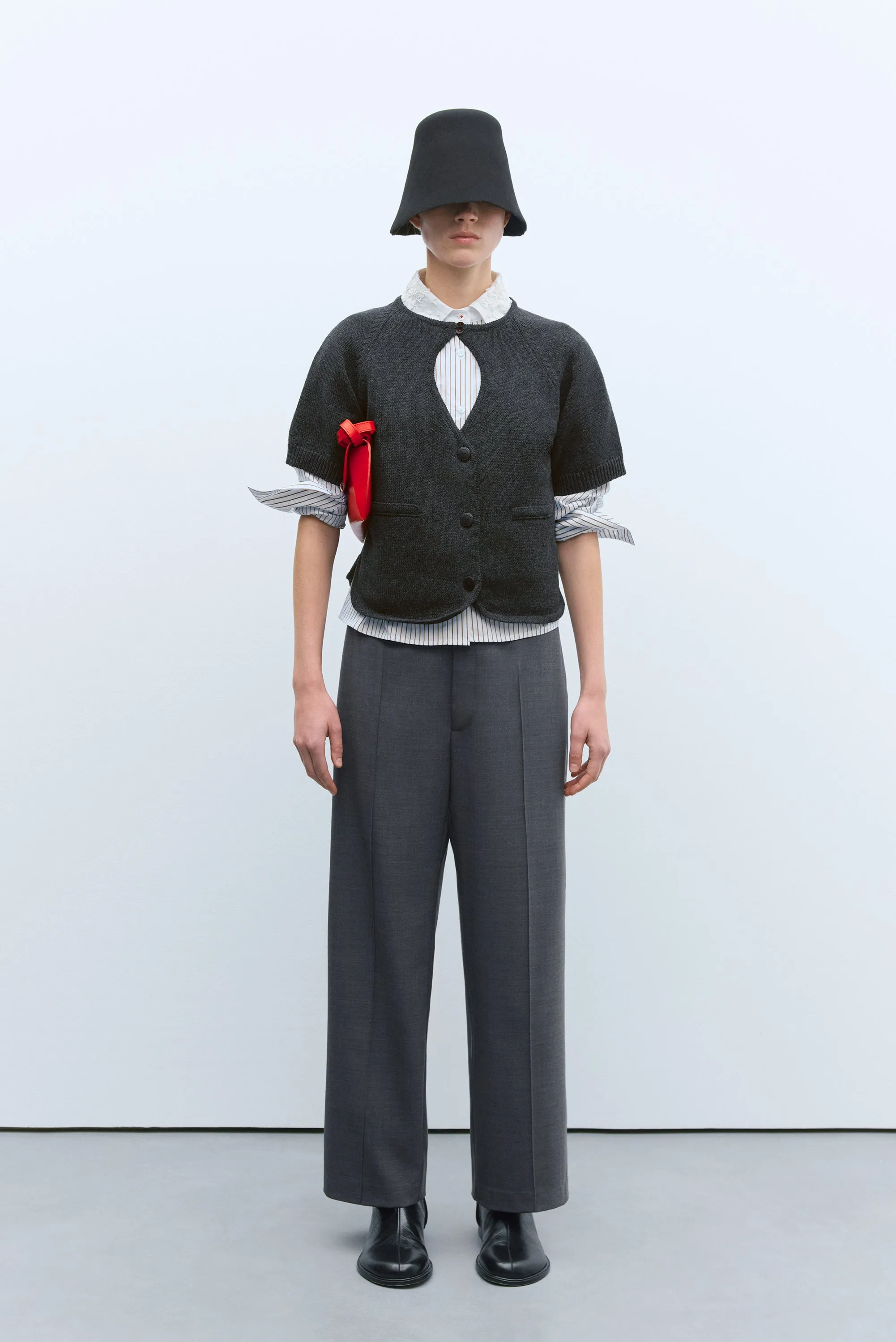 CUT-OUT TOP ANTHRACITE sold by Cordera product image thumbnail 2