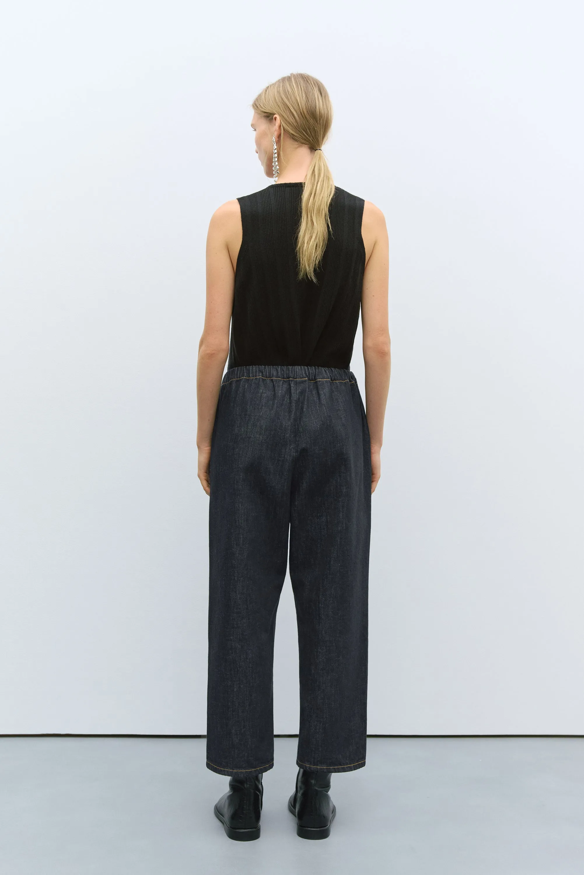 DENIM RELAXED PANTS BLACK sold by Cordera product image thumbnail 4