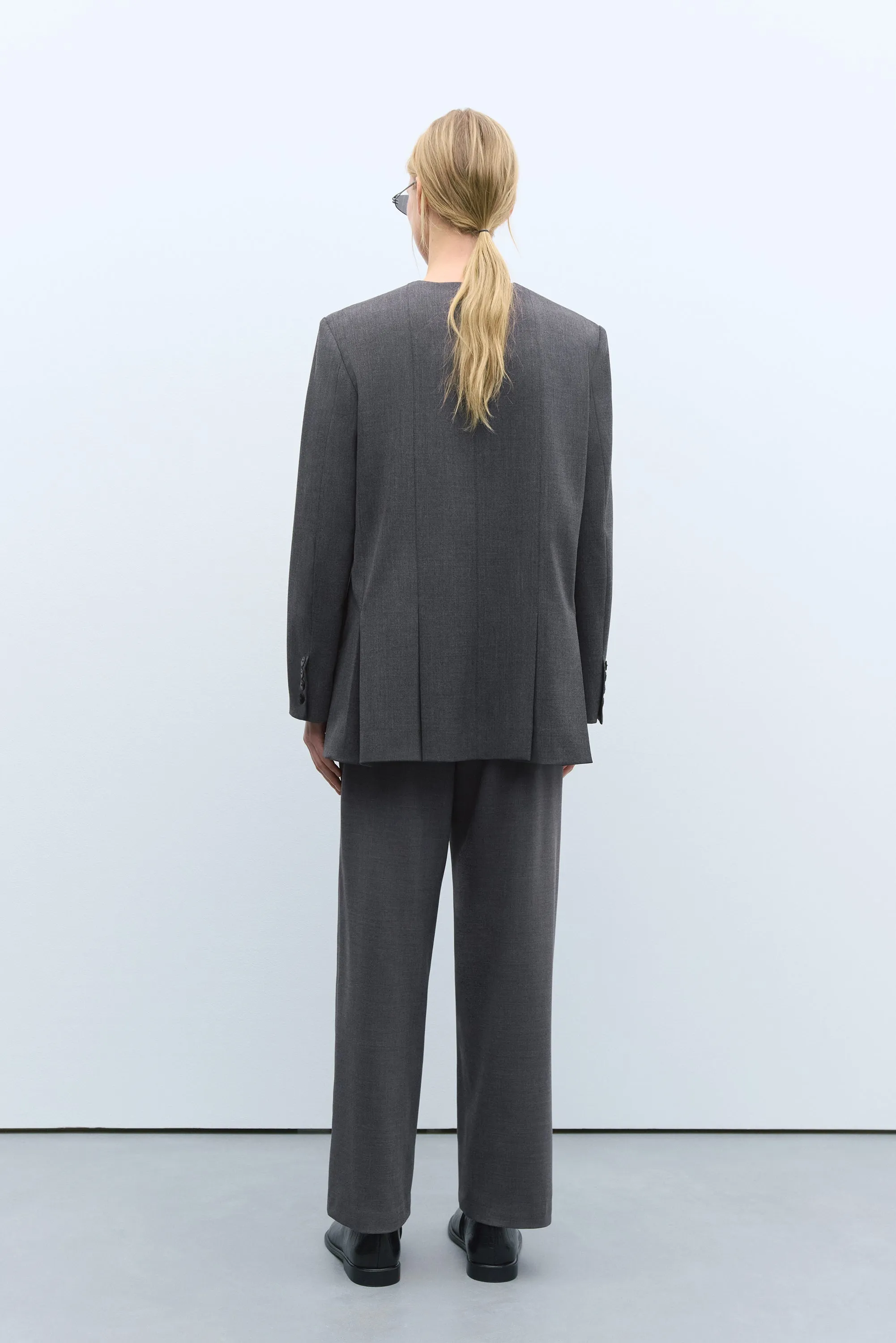ROUND-NECK BLAZER GREY sold by Cordera product image thumbnail 2