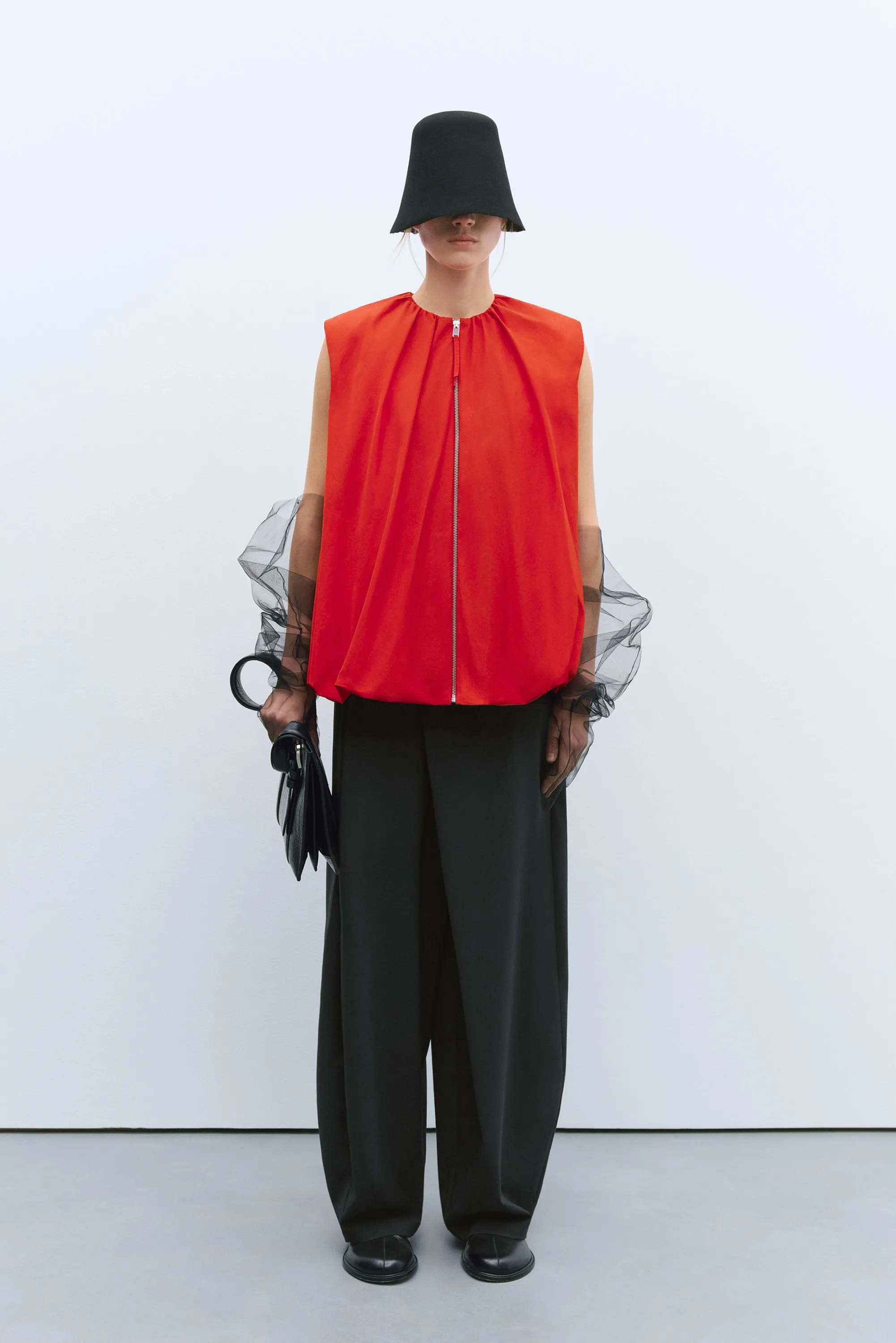 UTILITY BALLOON WAISTCOAT RED sold by Cordera product image thumbnail 3