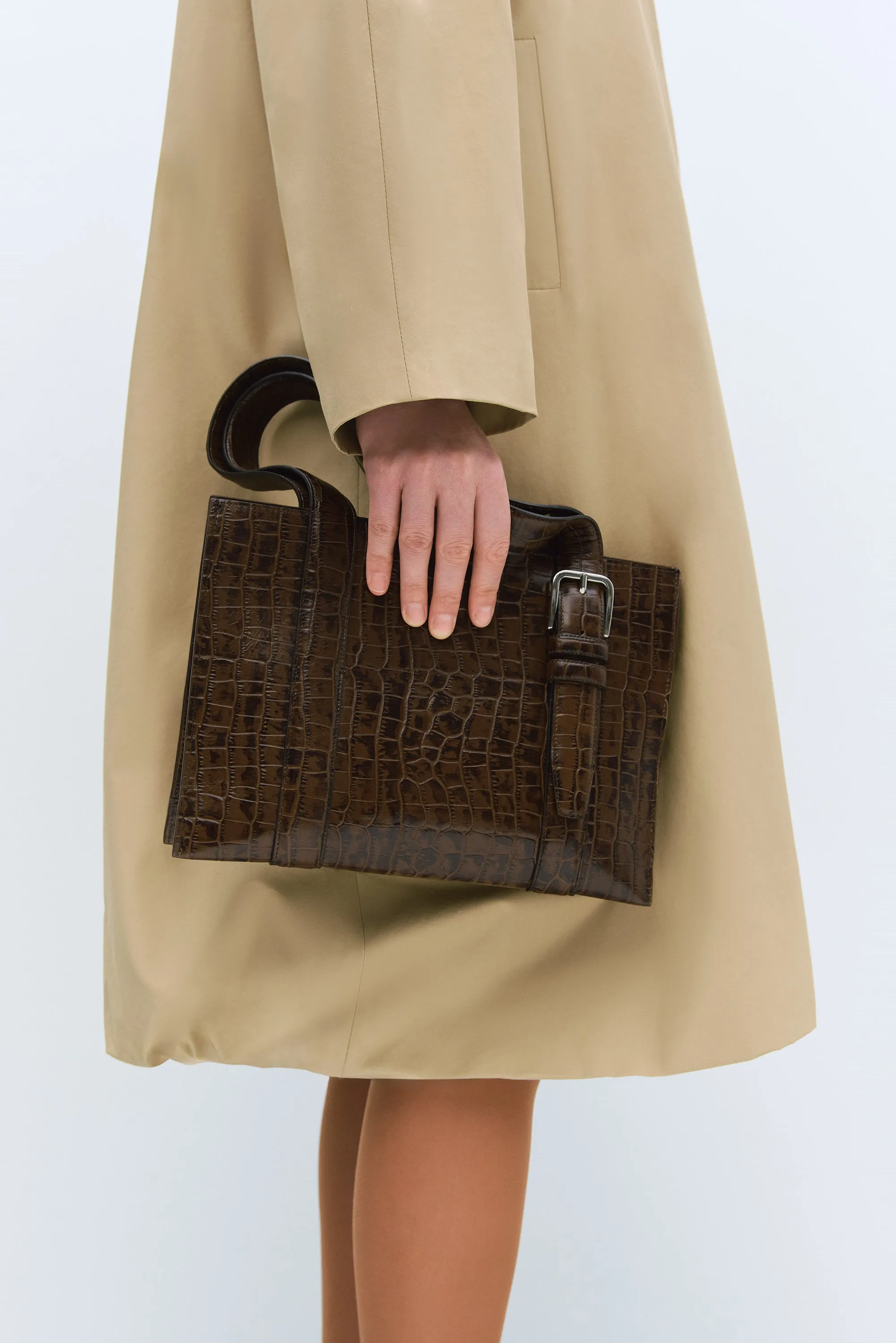 BUCKLE BAG BROWN CROCODILE sold by Cordera