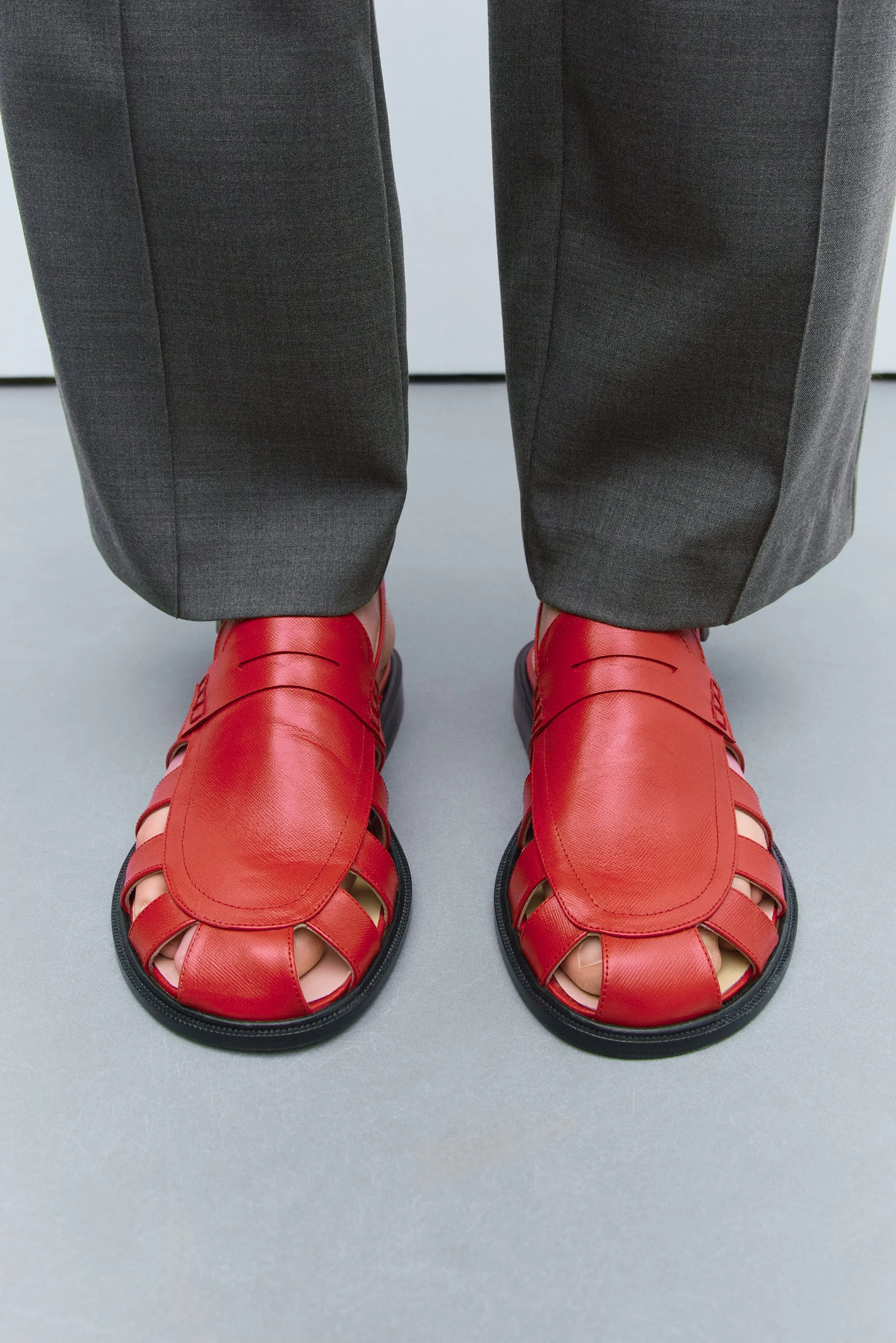 SLINGBACK LOAFER RED sold by Cordera