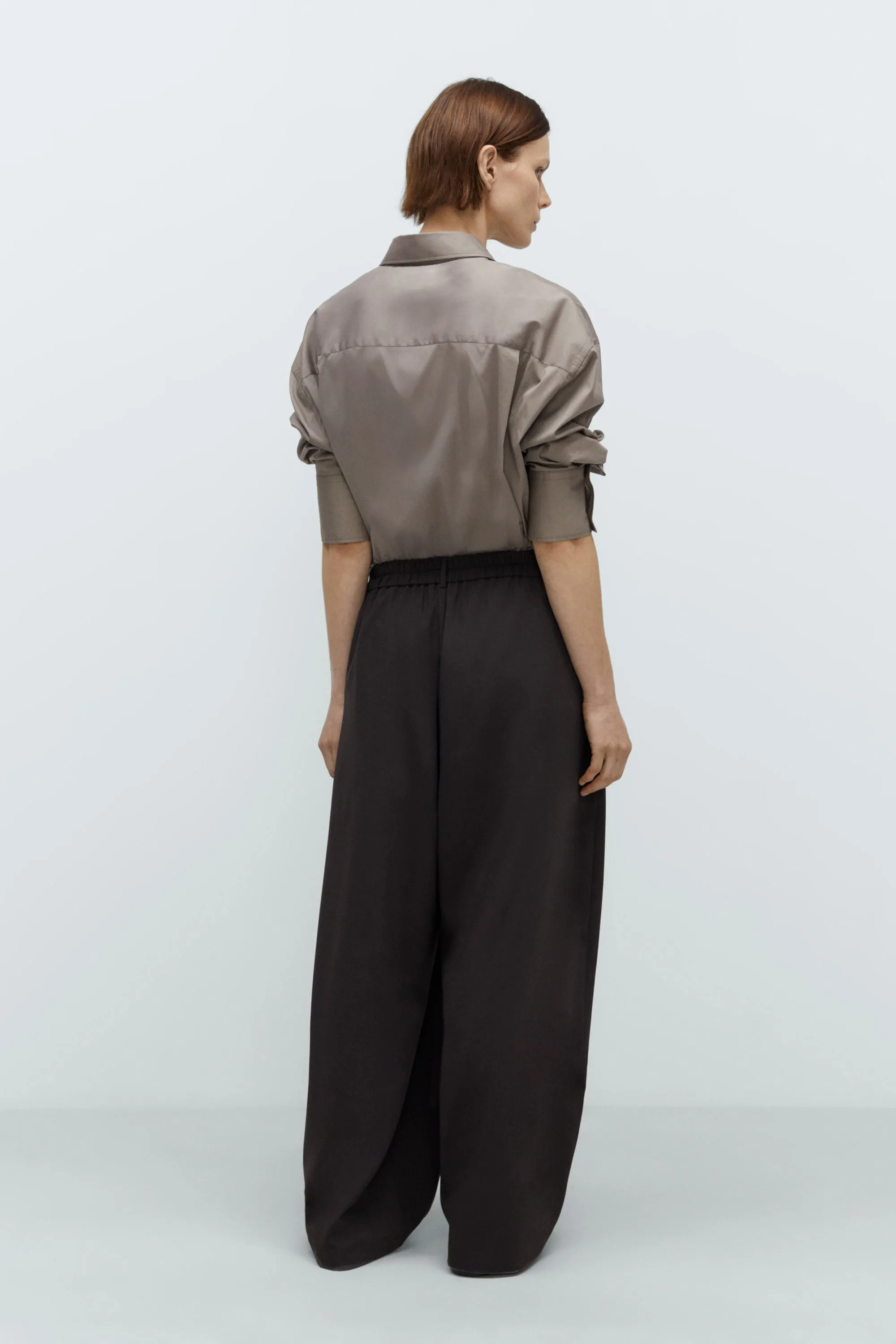 TAILORING CROSSOVER PANTS sold by Cordera product image thumbnail 3