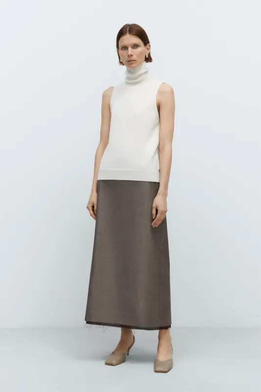 MERINO WOOL TURTLENECK VEST sold by Cordera