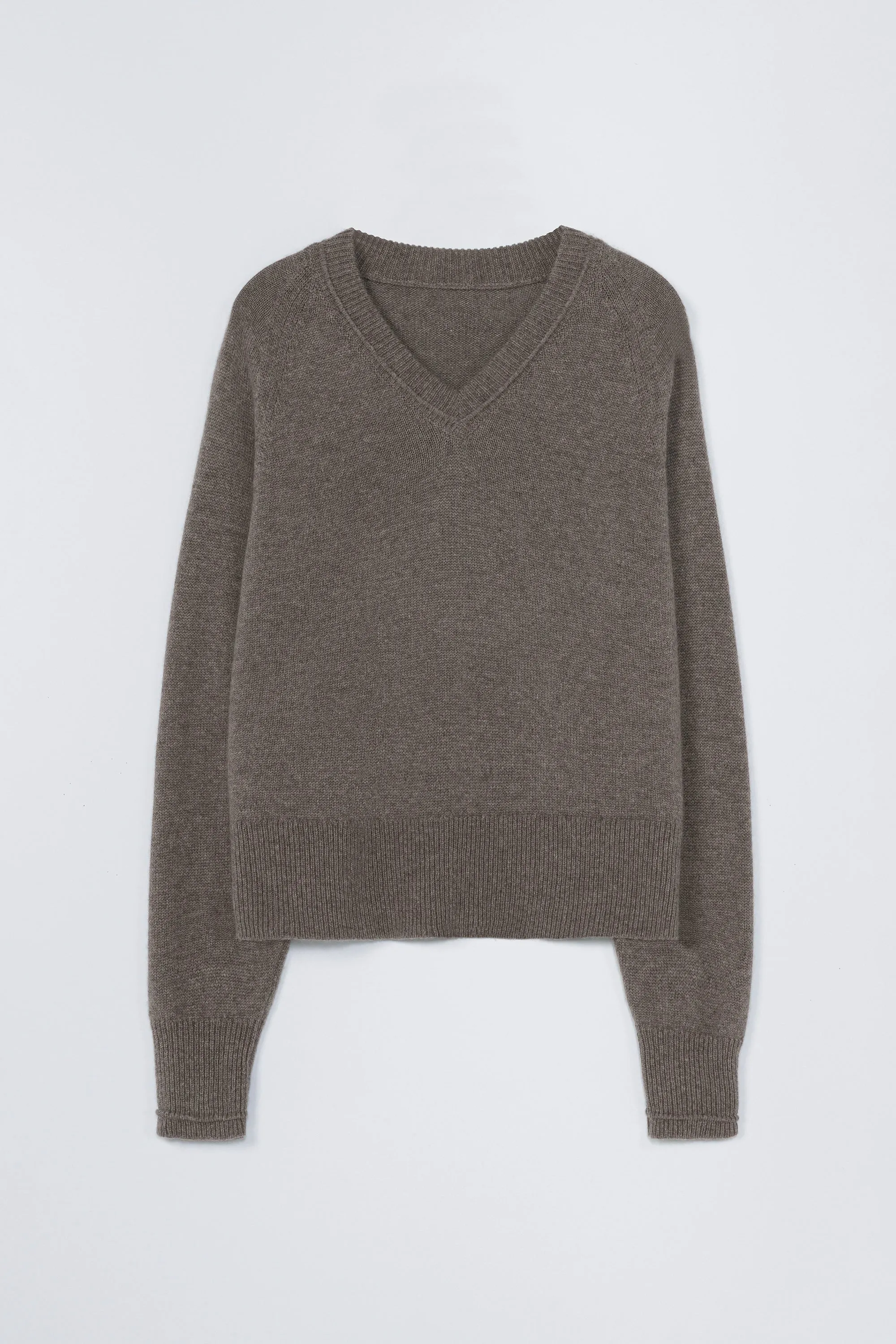 CASHMERE V-NECK SWEATER sold by Cordera product image thumbnail 4