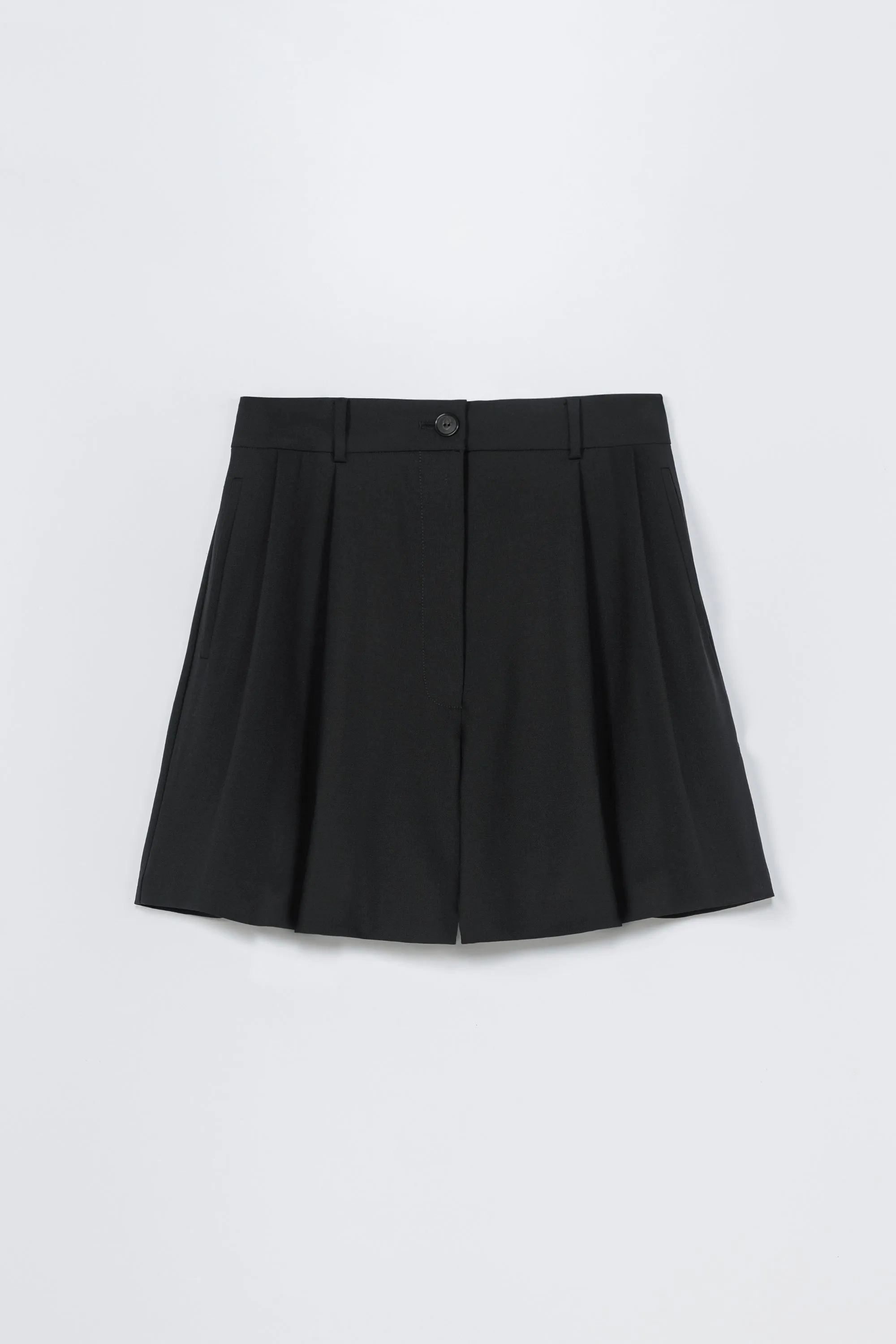 TAILORED BERMUDA sold by Cordera product image thumbnail 4