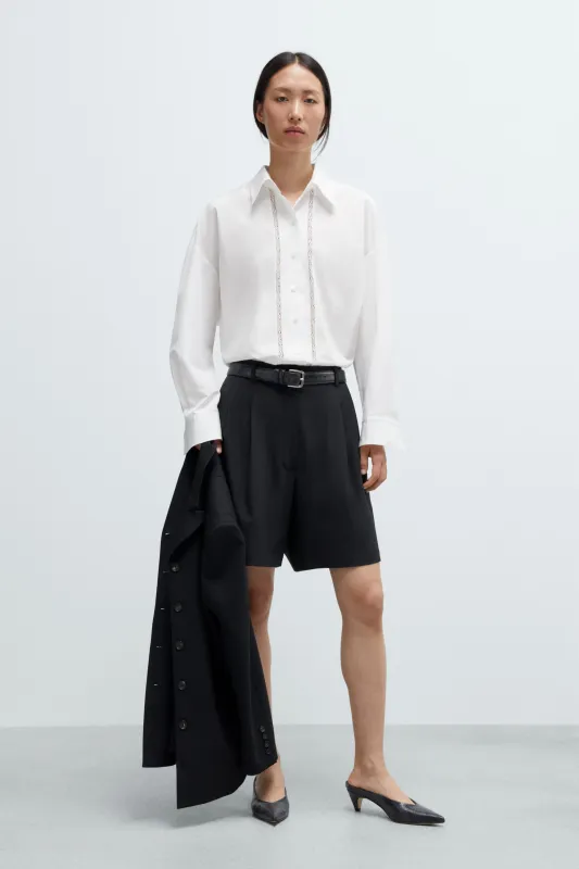 TAILORED BERMUDA sold by Cordera