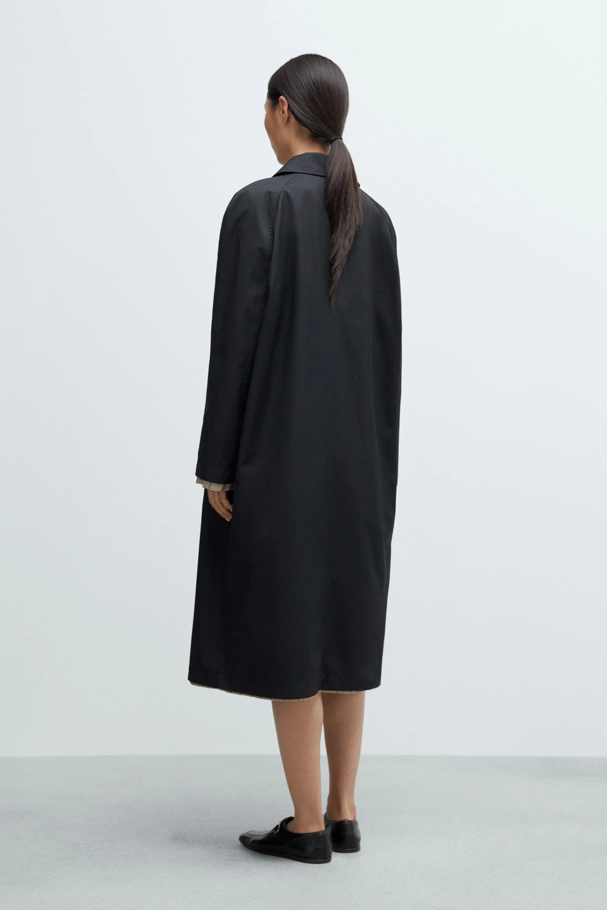 REVERSIBLE TRENCH COAT sold by Cordera product image thumbnail 5