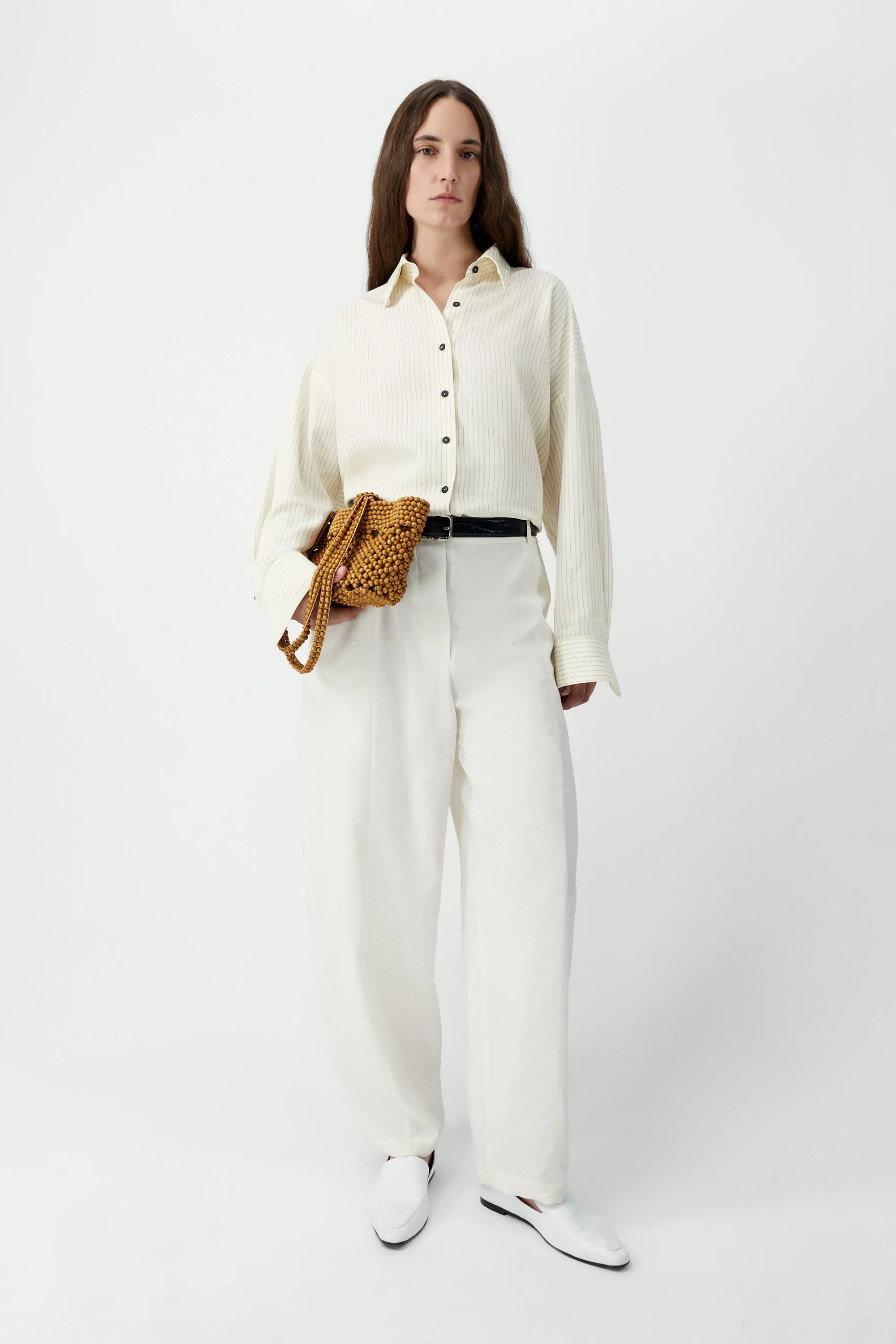 SILK BARREL PANTS sold by Cordera