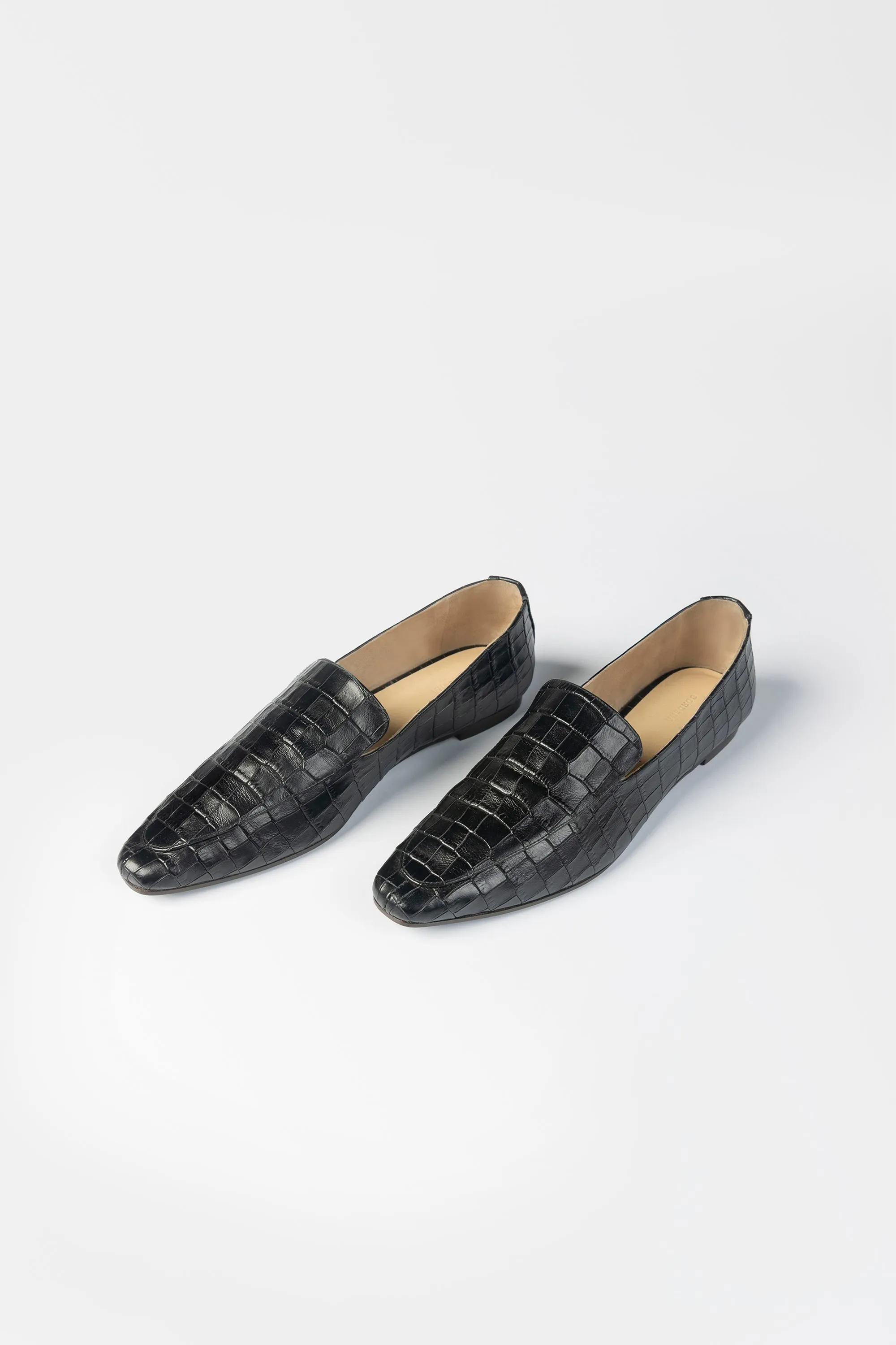 POINTY CROCODILE LOAFER sold by Cordera product image thumbnail 2