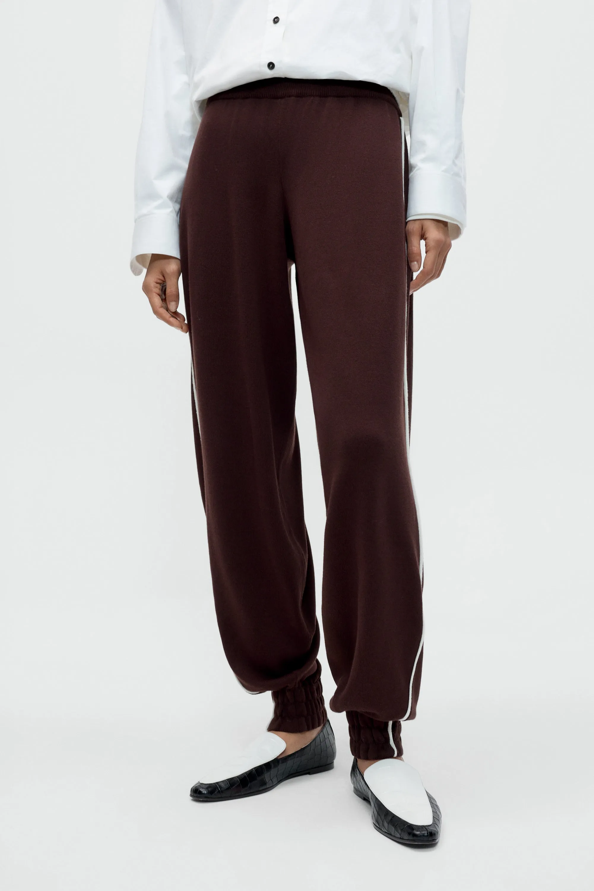 ORGANIC COTTON SPORTY PANTS sold by Cordera product image thumbnail 2
