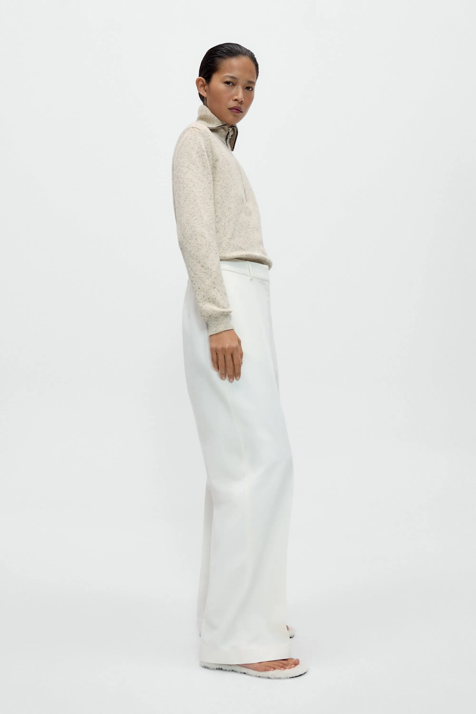 SOFT COTTON STRAIGHT PANTS sold by Cordera product image thumbnail 4