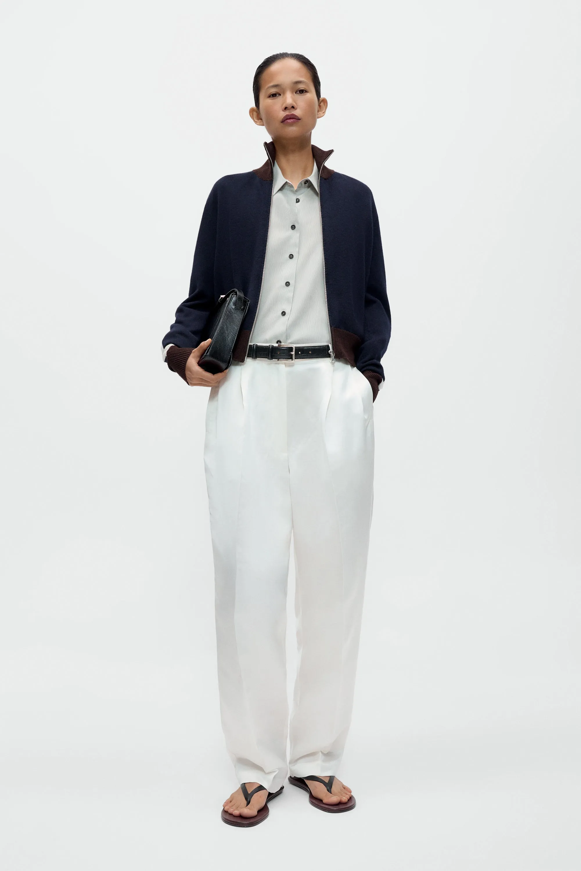 SATIN MASCULINE BARREL PANTS sold by Cordera