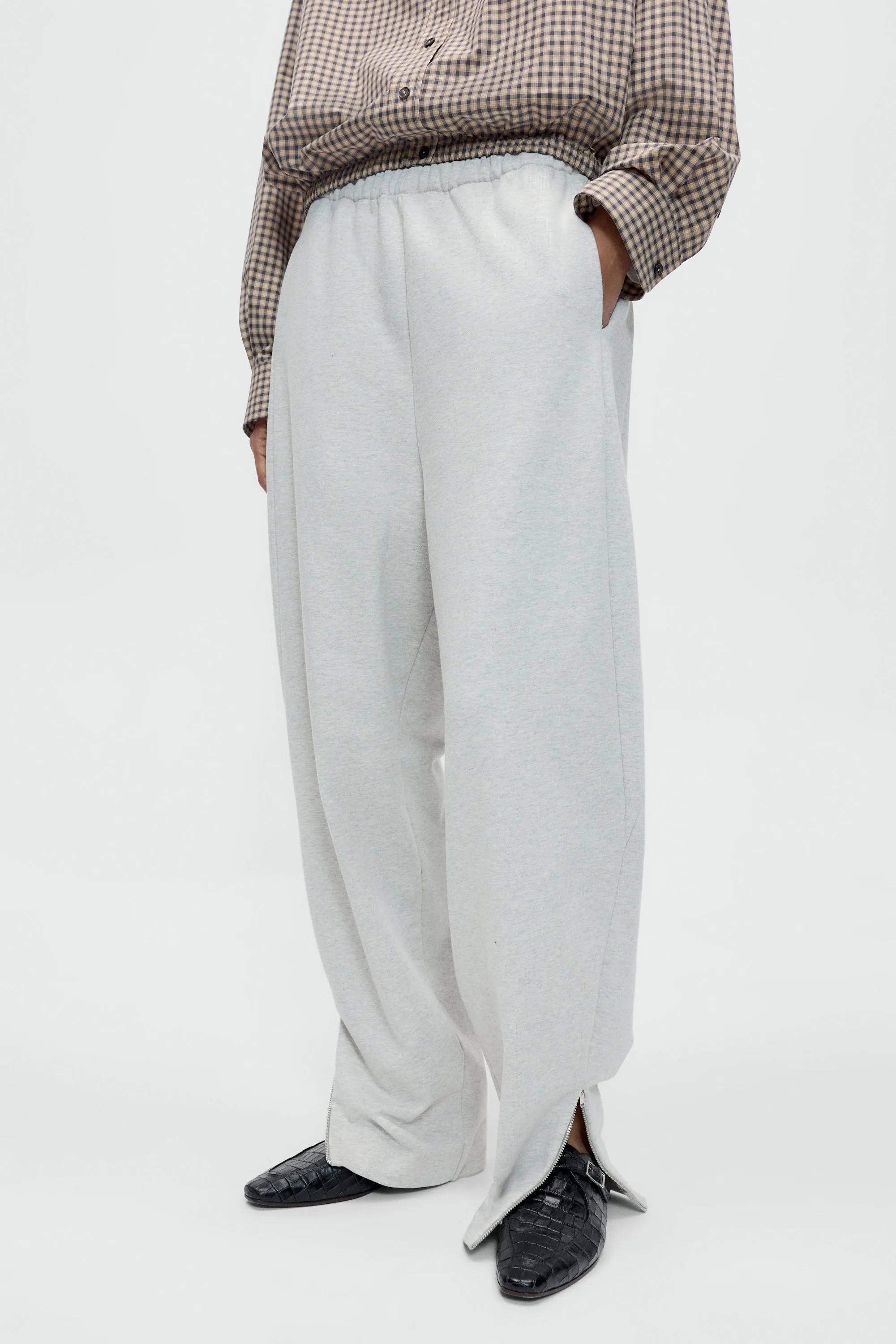 LOUNGE PANTS sold by Cordera product image thumbnail 4