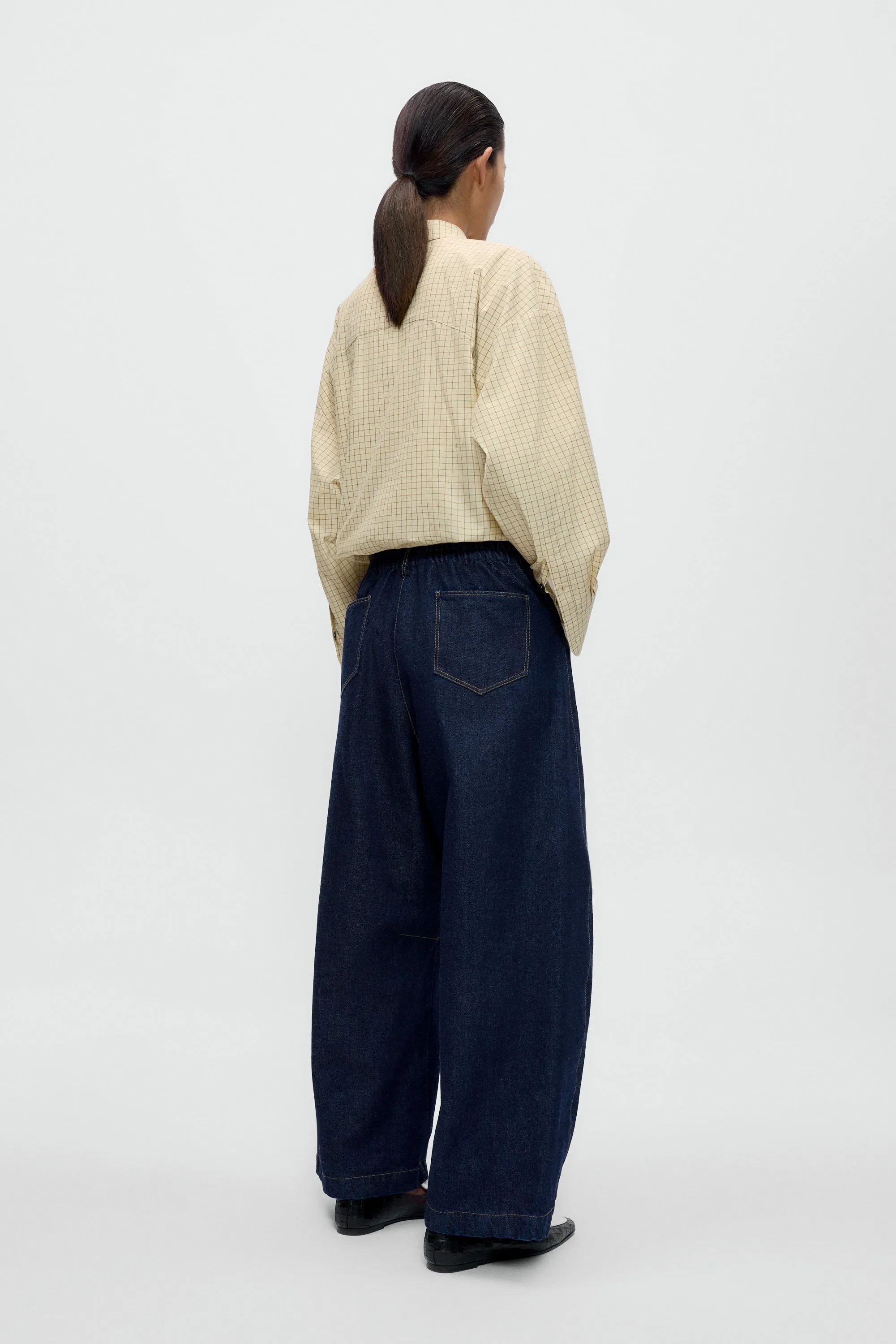 CURVED BAGGY JEANS sold by Cordera product image thumbnail 3