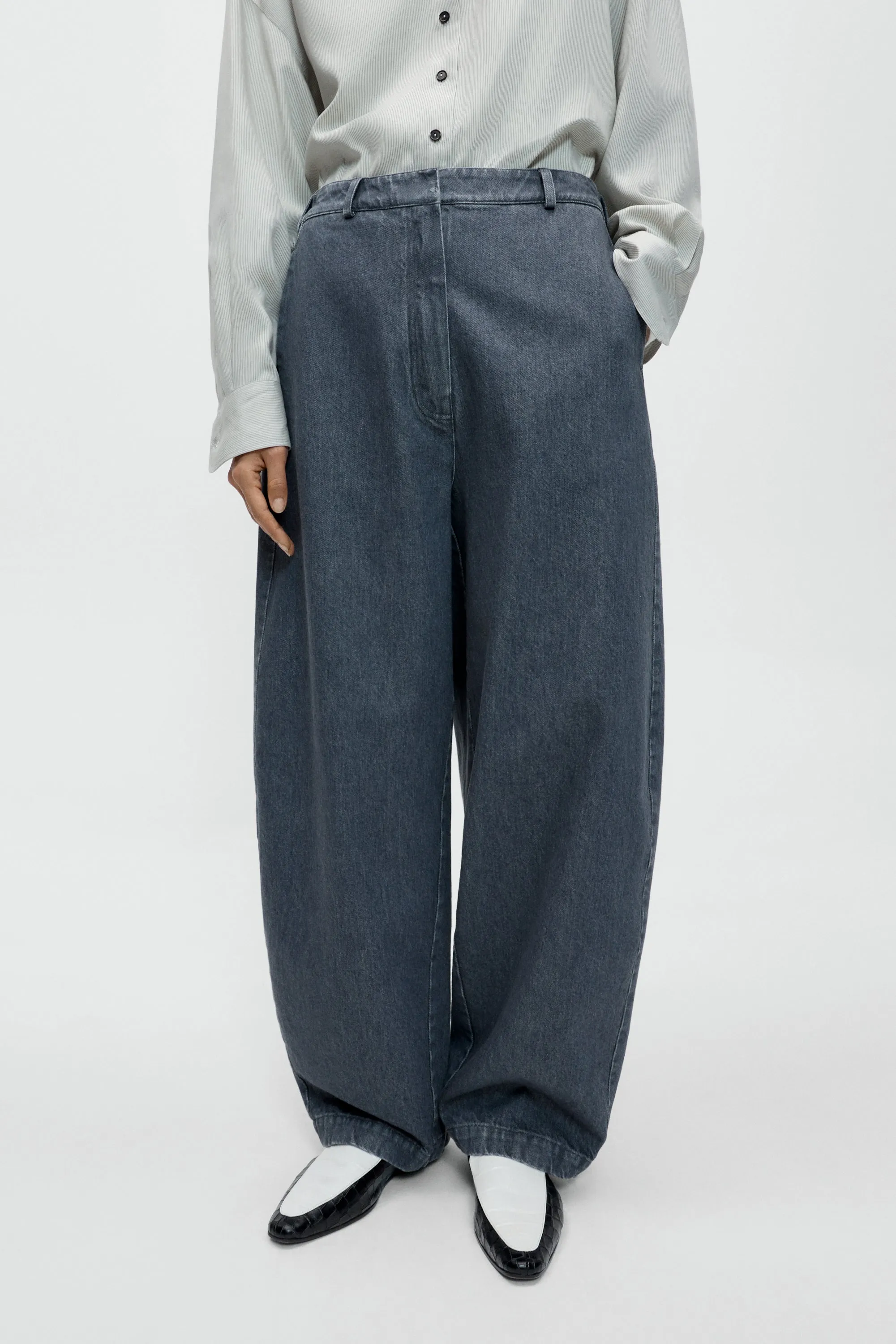 WASHED DENIM CURVED PANTS sold by Cordera product image thumbnail 2