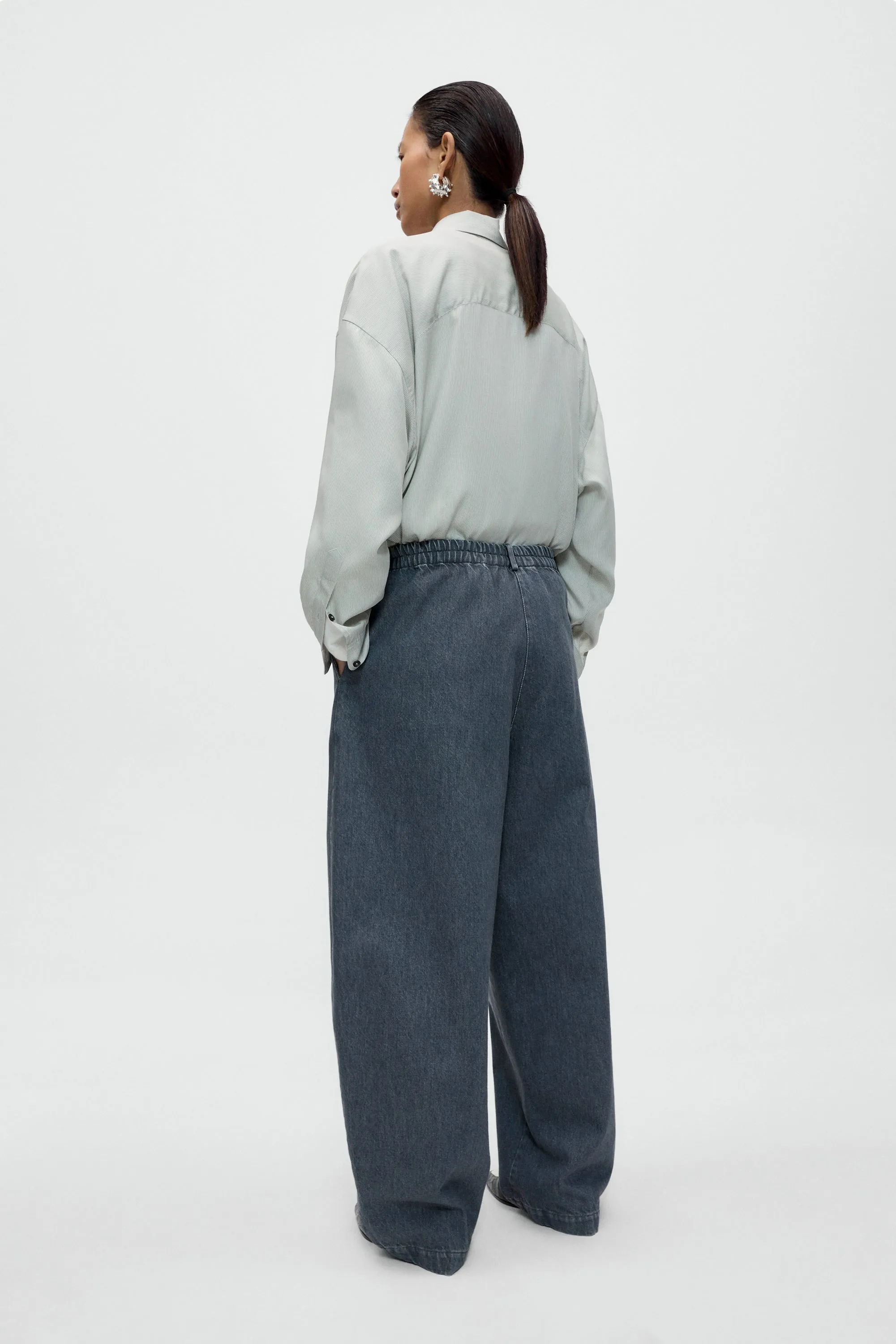 WASHED DENIM CURVED PANTS sold by Cordera product image thumbnail 3