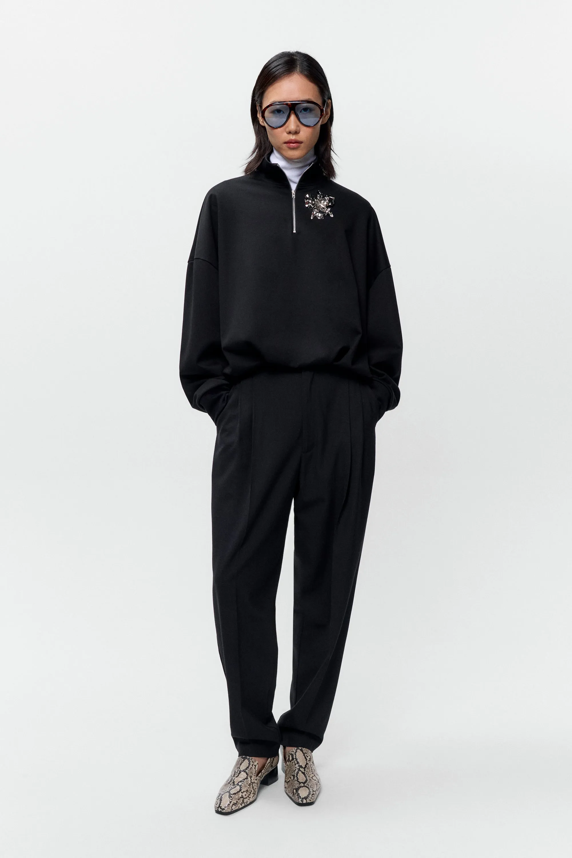 BALLOON QUARTER-ZIP sold by Cordera