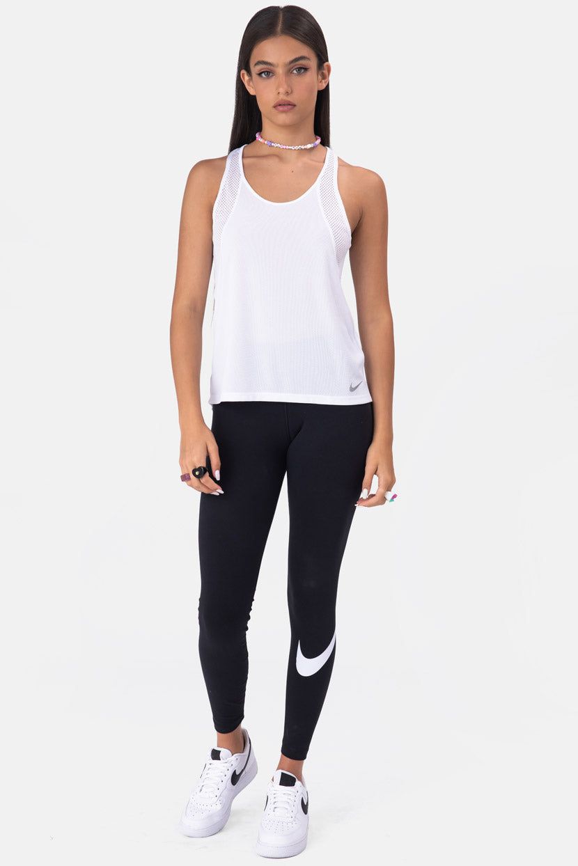 מכנסי טייץ Swoosh לוגו מודפס // NIKE sold by Adika product image thumbnail 2