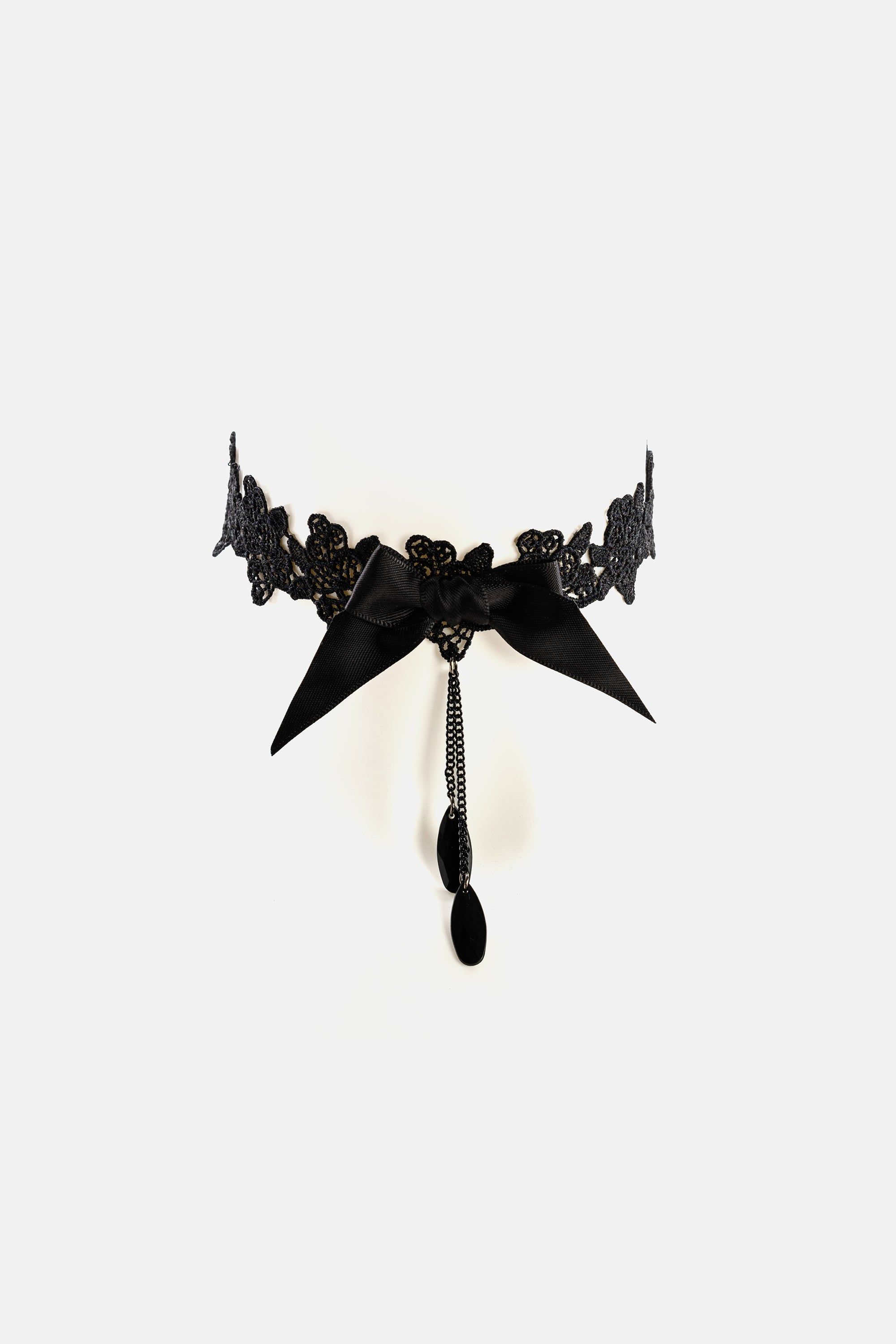 צ'וקר קיוטי בשילוב תחרה sold by Adika