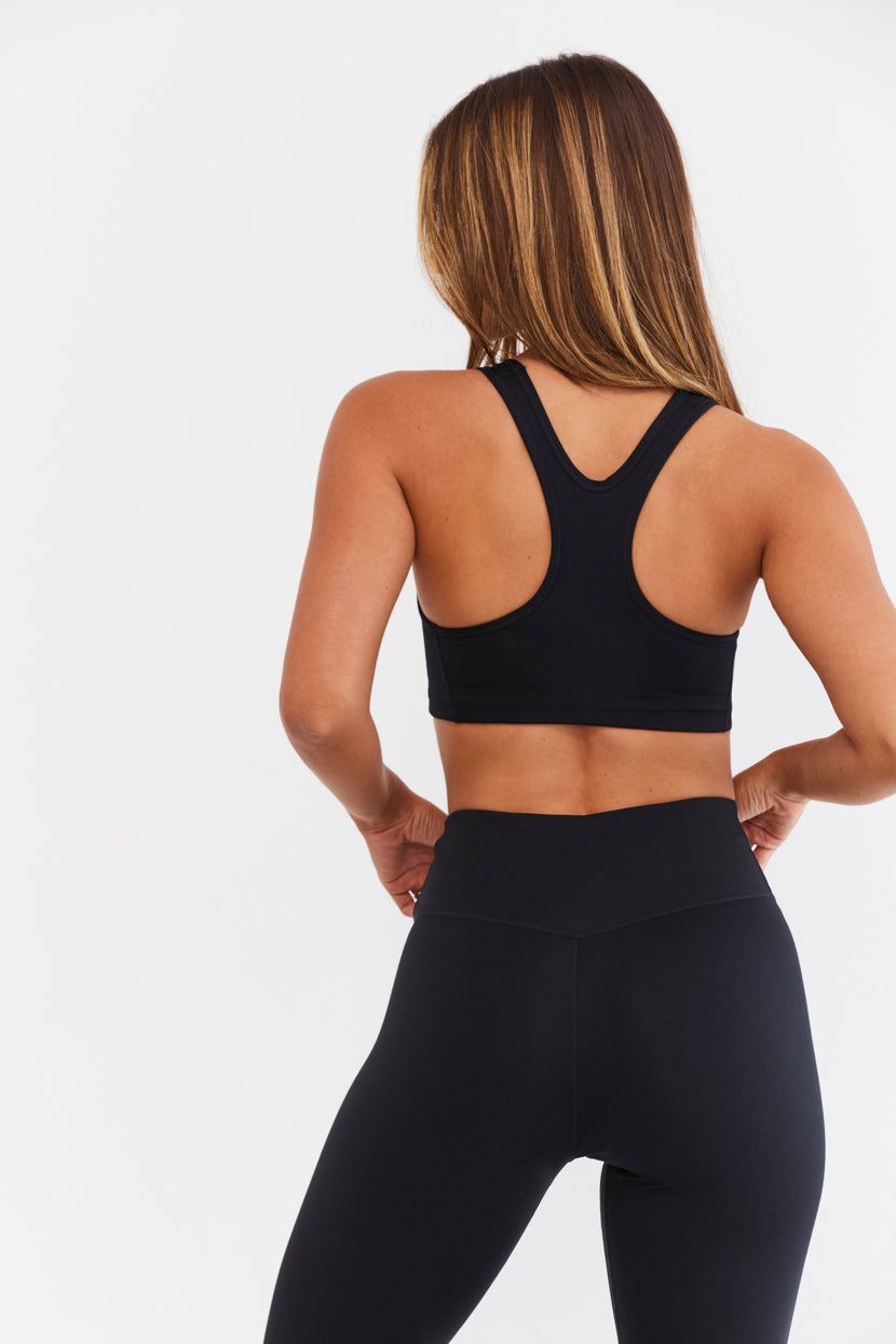 טופ Swoosh גזרת רייסר // NIKE sold by Adika product image thumbnail 6