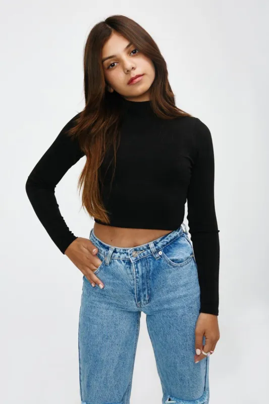 טופ סריג קריסי גימור מבריק sold by Adika