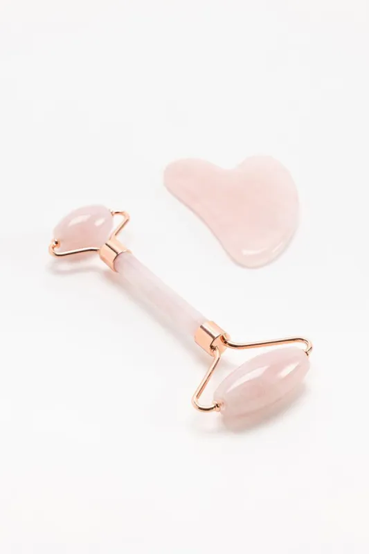 סט Face It רולר ואבן גוואשה לפנים sold by Adika