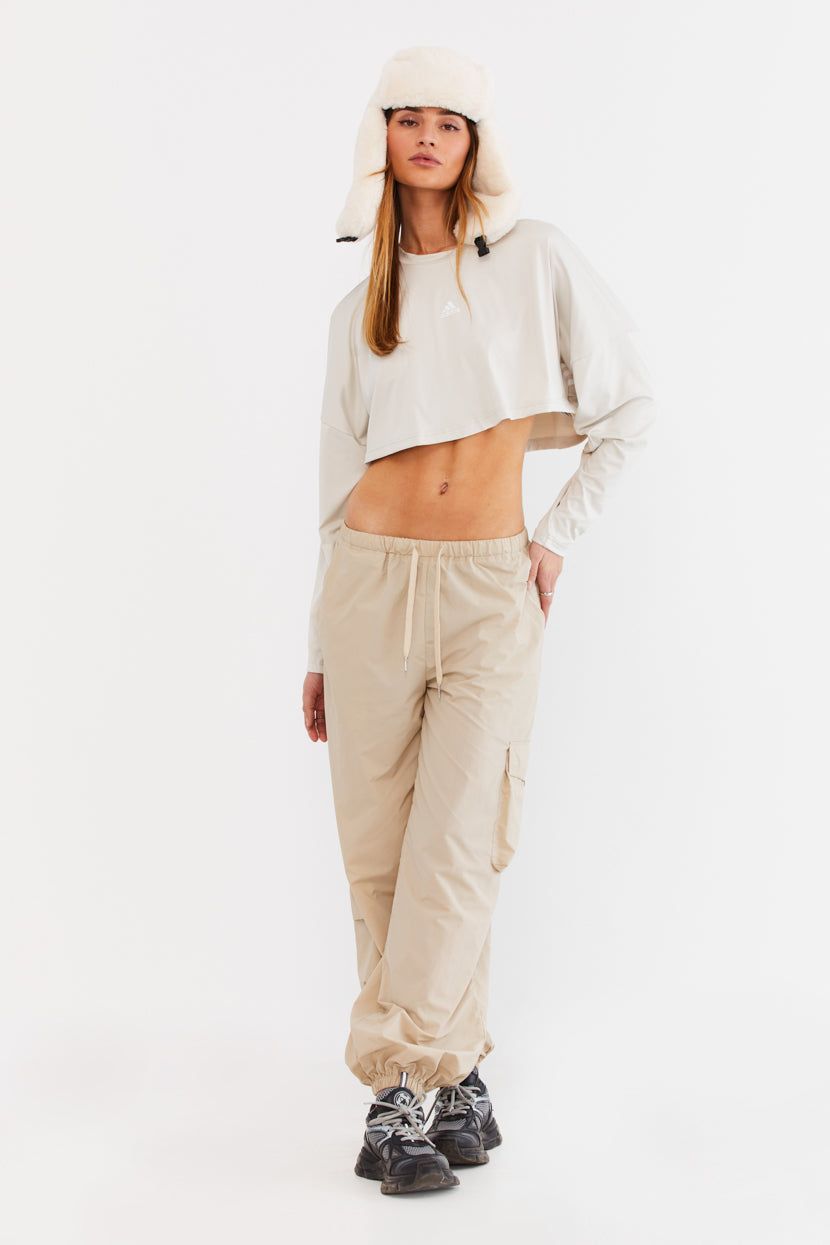 סווטשירט קרופ לוגו רקום // adidas sold by Adika product image thumbnail 3