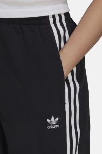 מכנסי ריצה פסים צידיים // adidas sold by Adika