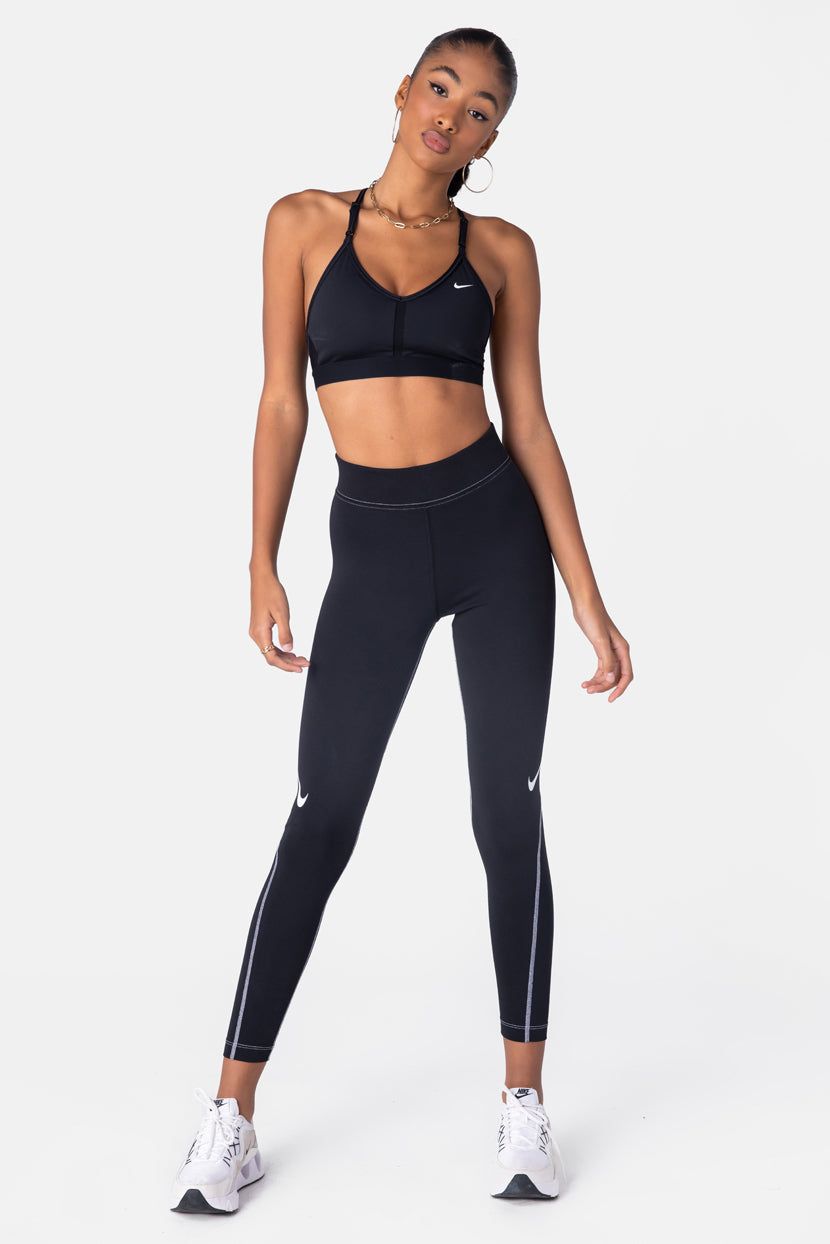 טופ חזייה רייסר דריי-פיט // NIKE sold by Adika product image thumbnail 2