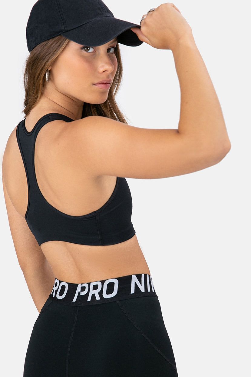 טופ חזייה רייסר לוגו צידי // NIKE sold by Adika product image thumbnail 3