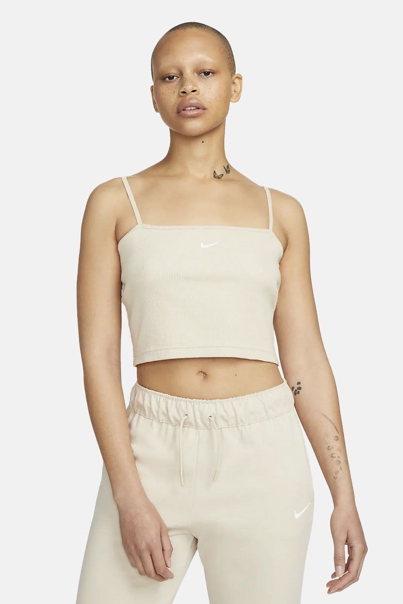 טופ קרופ ריב לוגו רקום // NIKE sold by Adika