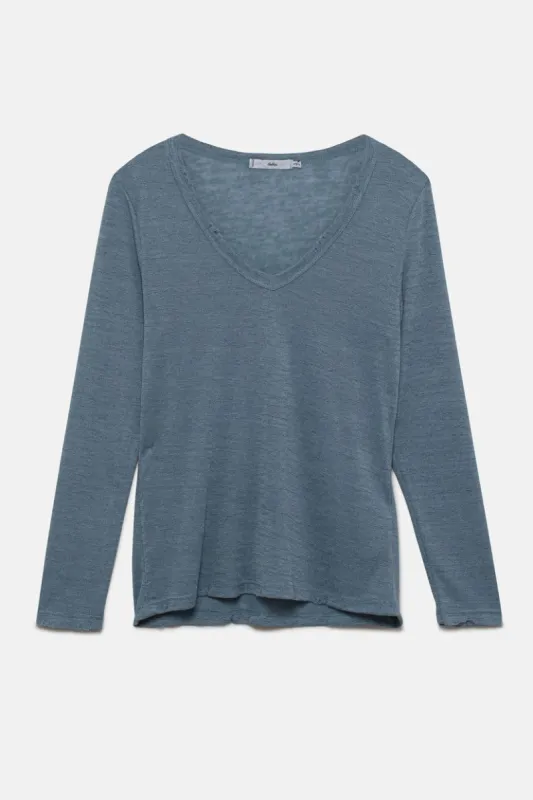 טי-שירט Team Classic צווארון וי sold by Adika