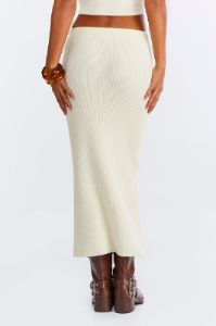 חצאית מידי Knit Happens בד סריג sold by Adika
