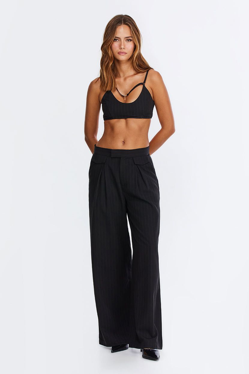 מכנסיים Serious IT Girl גזרה מחויטת sold by Adika