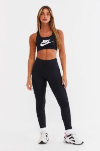 מכנסי טייץ 7/8 לוגו גרפי // NIKE sold by Adika