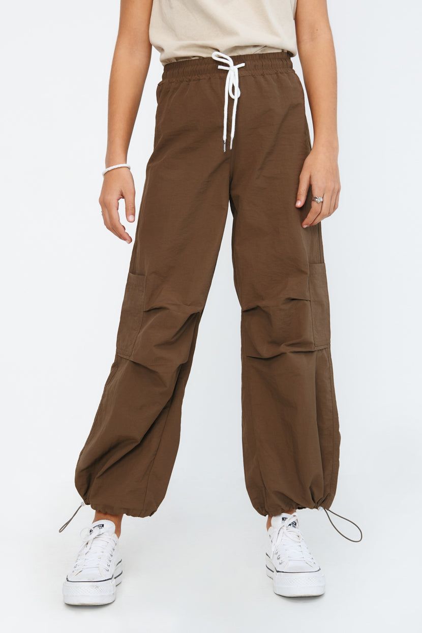 מכנסי ניילון איילין גזרה רחבה sold by Adika product image thumbnail 3