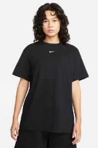 טי-שירט לוגו רקום // NIKE sold by Adika