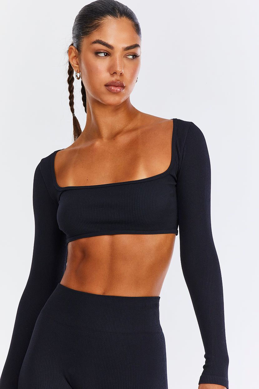 חולצת ריב Black Out חיתוך קרופ | SEAMLESS sold by Adika product image thumbnail 2