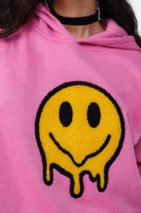 סווטשירט קפוצ'ון All Smiles דיטייל צמרירי sold by Adika
