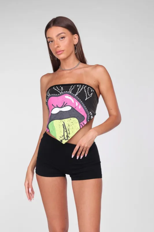 שורטס ארמסטרונג גזרה נמוכה sold by Adika