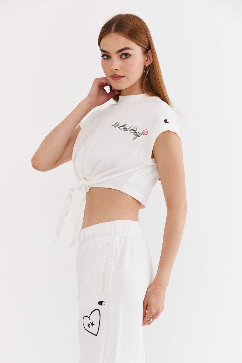 טי-שירט קרופ דיטייל קשירה // Champion sold by Adika product image thumbnail 2