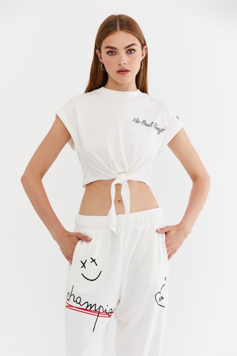 טי-שירט קרופ דיטייל קשירה // Champion sold by Adika