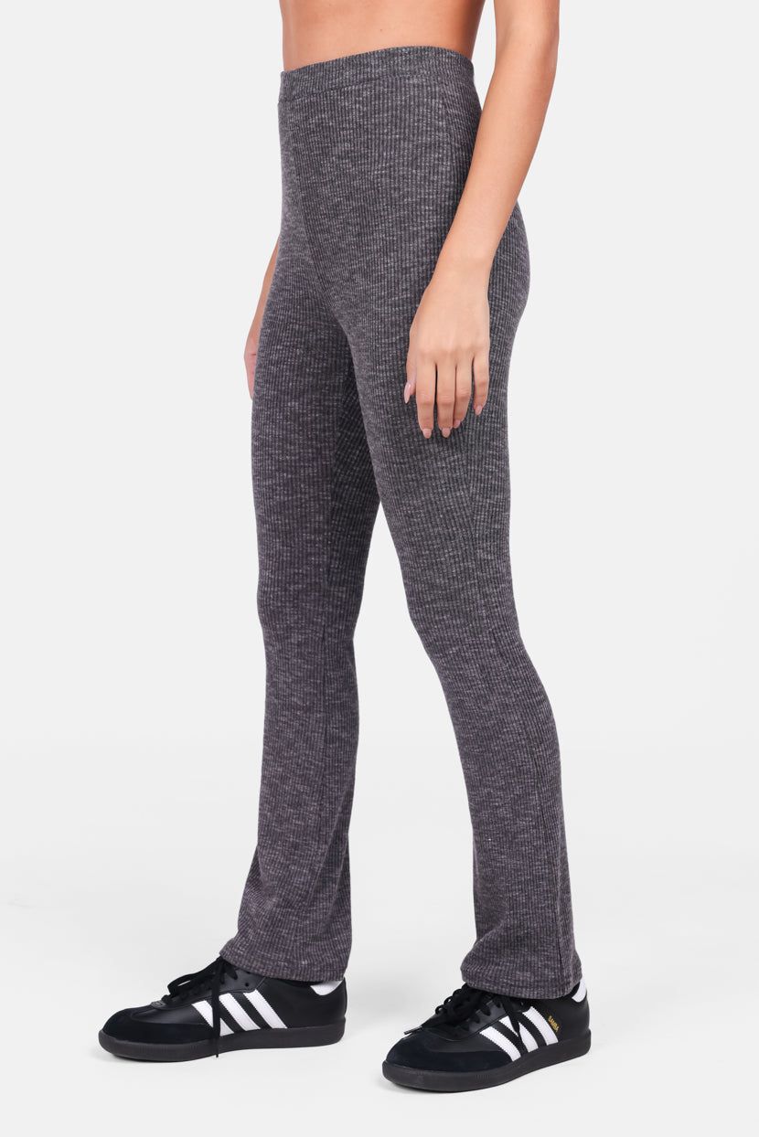 מכנסי ריב דנסי סיומת מתרחבת sold by Adika