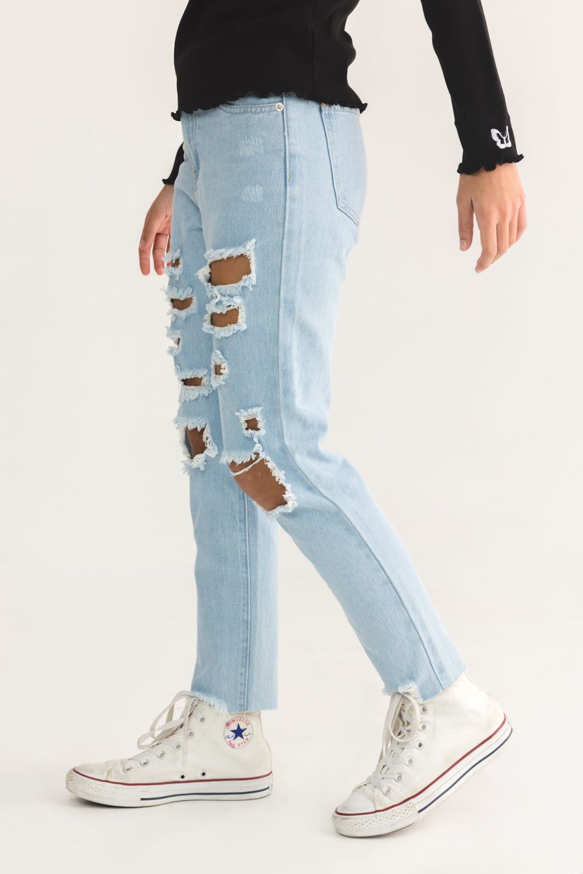 מכנסי ג'ינס מישל בשילוב קרעים sold by Adika product image thumbnail 4