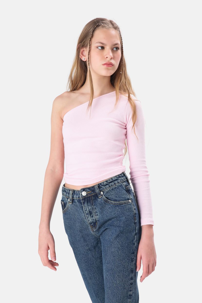 טופ וואן-שולדר קמיל sold by Adika