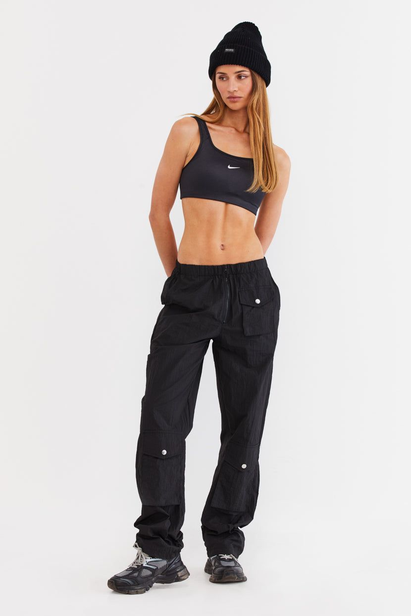 טופ Swoosh גימור מטאלי // NIKE sold by Adika product image thumbnail 2