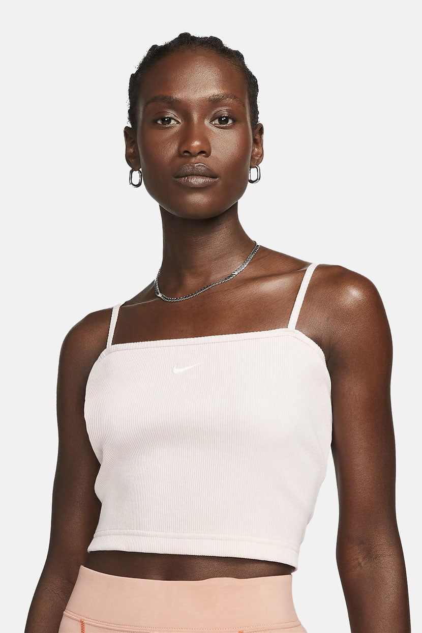 טופ קרופ ריב לוגו רקום // NIKE sold by Adika