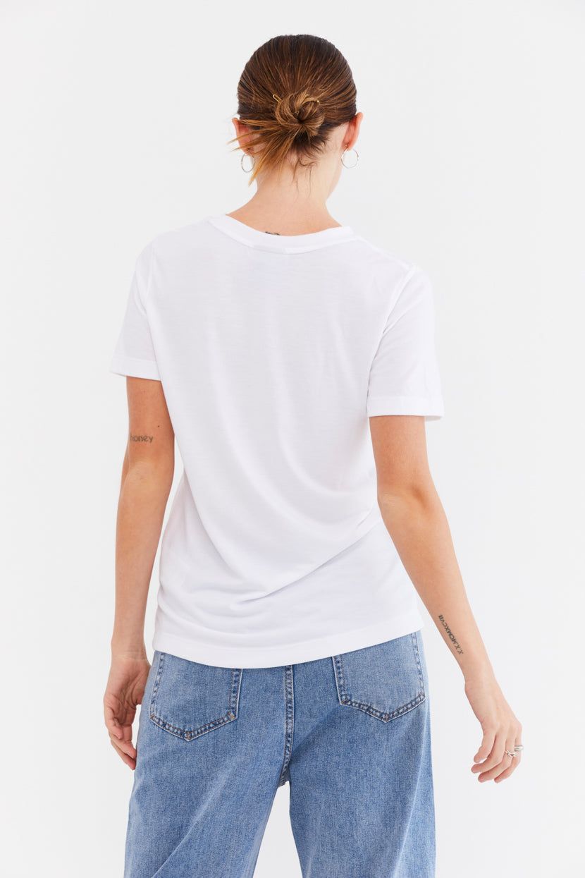 טי-שירט קלאסית לוגו // NIKE sold by Adika product image thumbnail 4