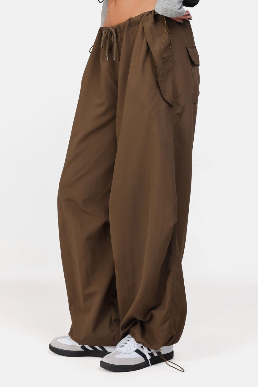 מכנסי ניילון נורמן שרוכי כיווץ sold by Adika product image thumbnail 2